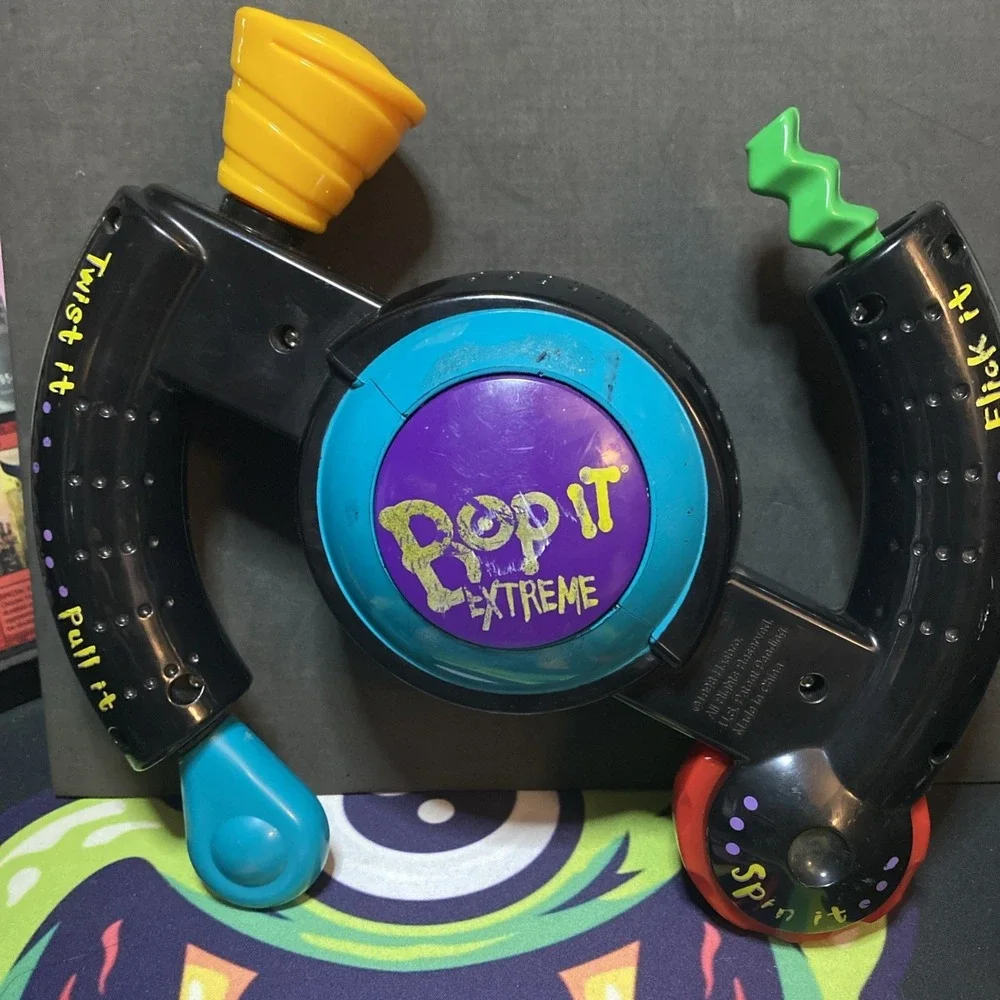 Bop It Extreme 1998 Hasbro Electronic Handheld Game Works VTG Toy Retro